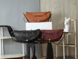 Picture of Givenchy Handbags _SKUfw240170179fw